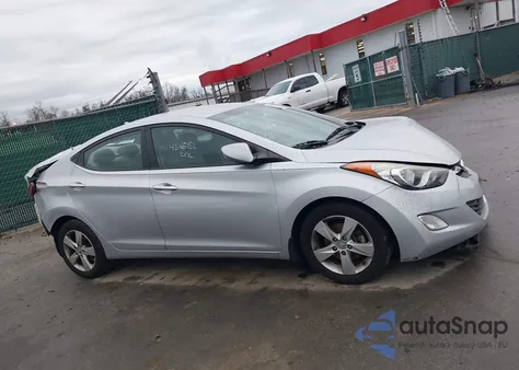 2013 Hyundai Elantra Gls z USA, uszkodzony, nr VIN 5NPDH4AE7DH431777